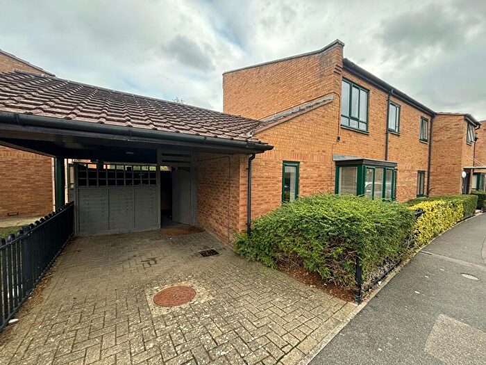 2 Bedroom Flat To Rent In Nicholson Grove, Grange Farm, Milton Keynes, MK8