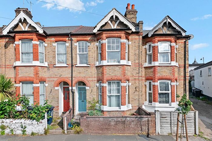 2 Bedroom Terraced House To Rent In York Avenue, Hanwell, W7