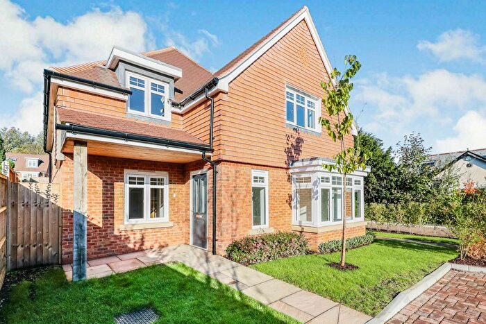 4 Bedroom Detached House To Rent In Grosvenor Place, Rowlands Castle, PO9