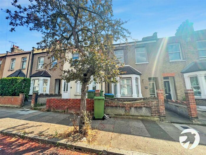3 Bedroom Terraced House To Rent In Kirkham Street, Plumstead, SE18
