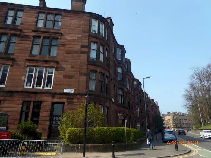 2 Bedroom Flat To Rent In Flat / At Hyndland Avenue, G11