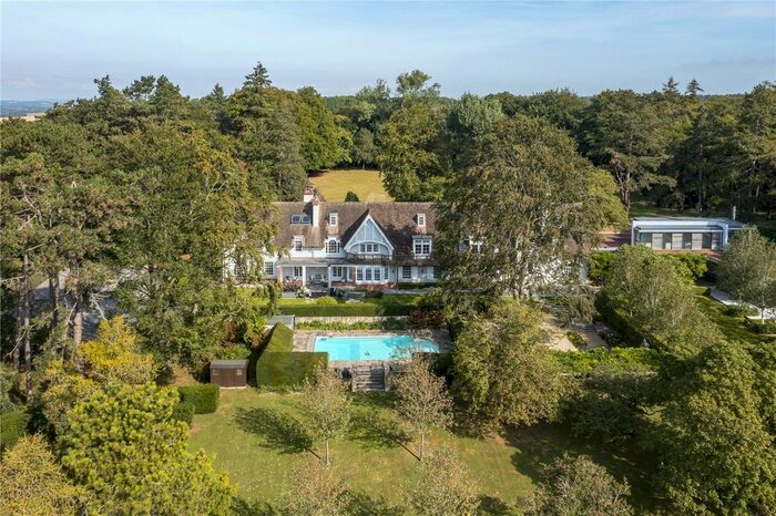 8 Bedroom Detached House For Sale In Goring-On-Thames, Oxfordshire, RG8