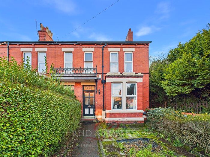 5 Bedroom Property For Sale In Gerald Street, Wrexham, LL11