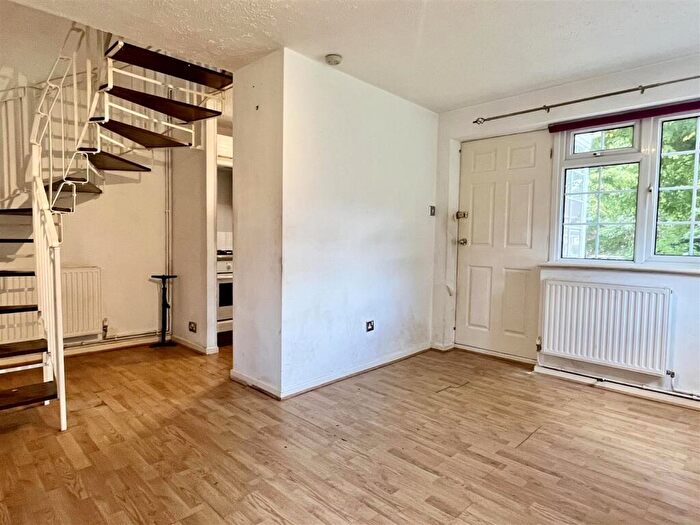 1 Bedroom Duplex For Sale In Newhall Farm Close, Sutton Coldfield, B76