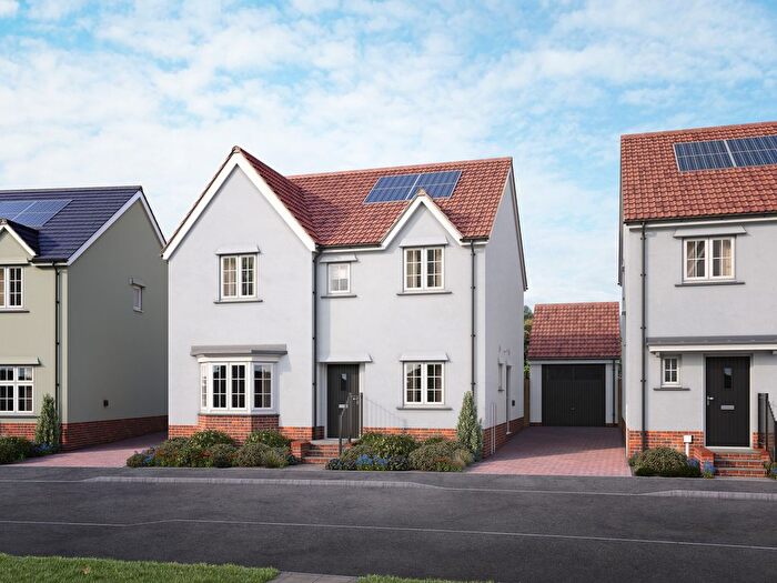 4 Bedroom Detached House For Sale In Muddlebridge Close, Bickington, EX31