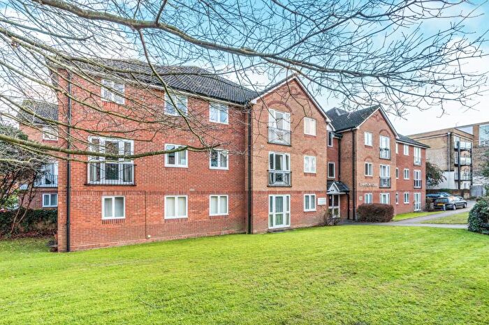 2 Bedroom Apartment To Rent In Tennyson Court, Winn Road, Southampton, Hampshire, SO17
