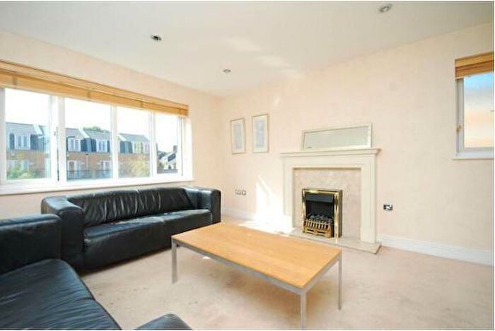 5 Bedroom Town House To Rent In Franklin Place, Deptford, Lewisham, Blackheath, London, SE13