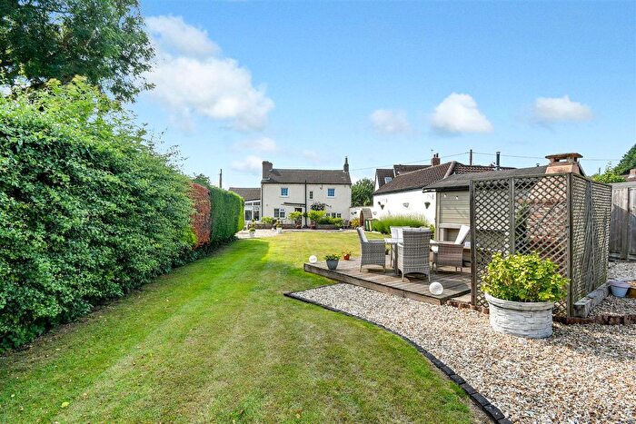 3 Bedroom Detached House For Sale In Front Street, Grasby, DN38