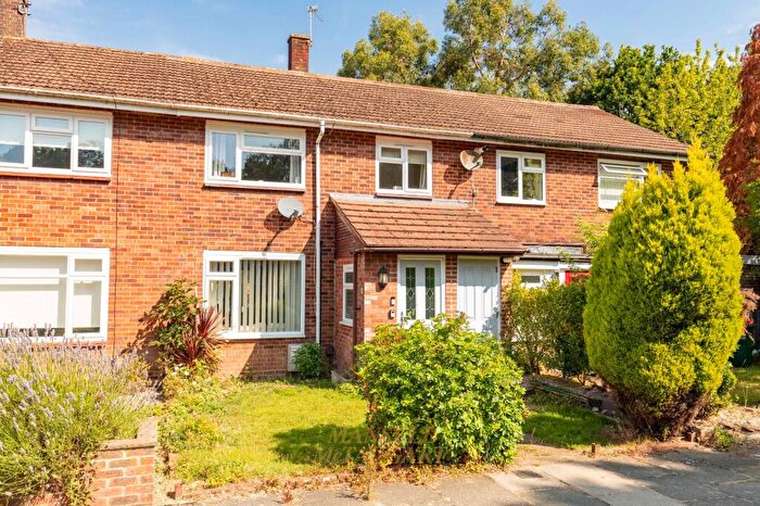 3 Bedroom Terraced House For Sale In Constable Road, Crawley, RH10