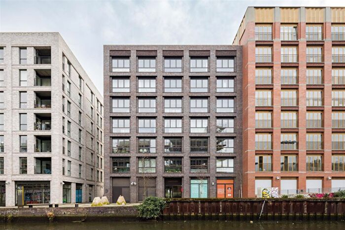 1 Bedroom Flat For Sale In Monkwood Way, Bow, E3