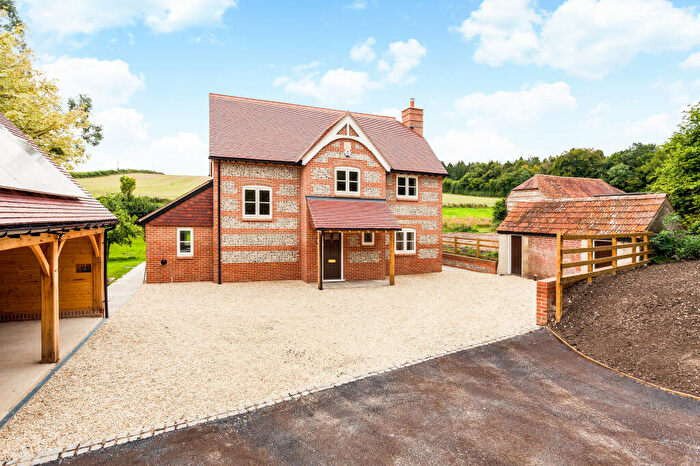 3 Bedroom Detached House To Rent In Old Warren, Bryanston, Blandford Forum, DT11