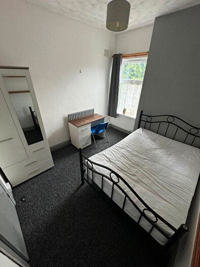 5 Bedroom Flat To Rent In Seaford Street, ST4