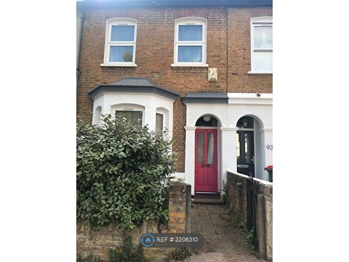 2 Bedroom Terraced House To Rent In Ridley Road, London, E7
