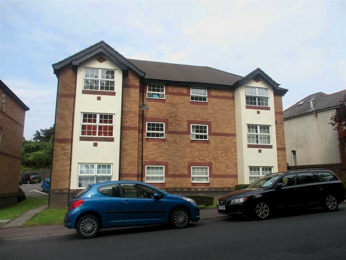 2 Bedroom Flat To Rent In Andrew Road, Cogan, Penarth, CF64