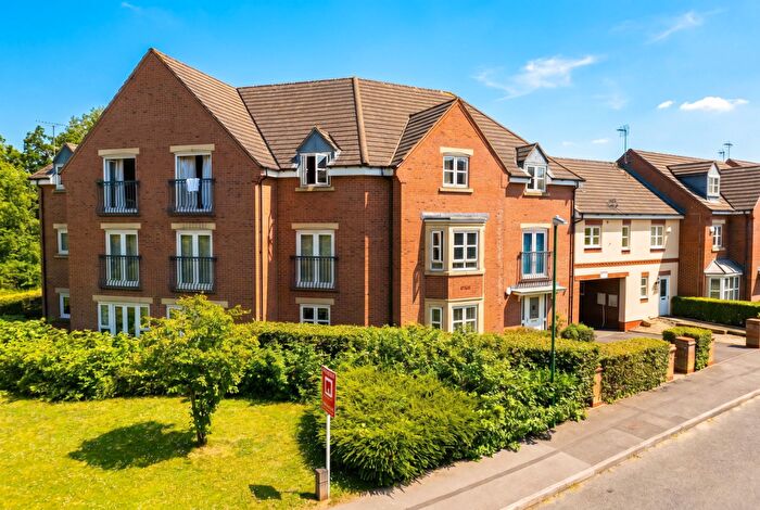 2 Bedroom Flat For Sale In Wharf Lane, Solihull, B91