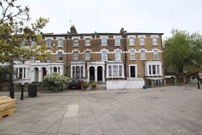 2 Bedroom Flat To Rent In Digby Crescent, Finsbury Park, N4