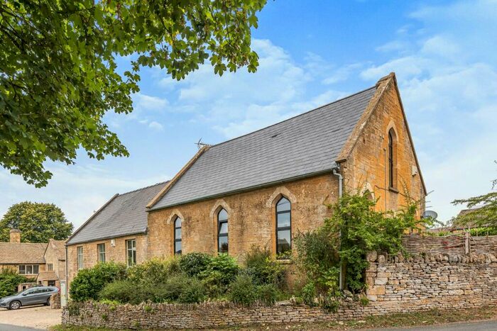3 Bedroom Detached House For Sale In Brockhampton, Cheltenham, GL54