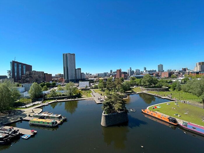 2 Bedroom Flat To Rent In Keepers Quay, Manchester, Manchester, Lancashire, M4