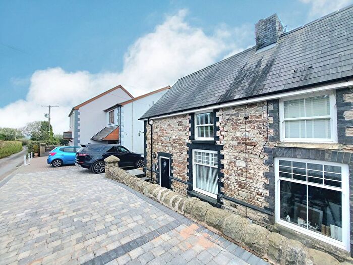 2 Bedroom Cottage To Rent In Rhiwceiliog Pencoed, Bridgend, CF35
