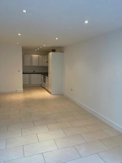1 Bedroom Flat To Rent In Castletown, Portland, DT5