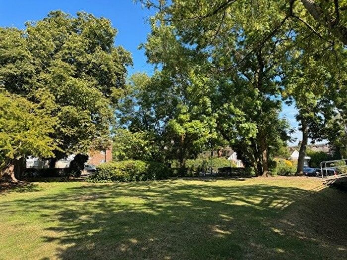 2 Bedroom Flat For Sale In Slough Lane, London, NW9