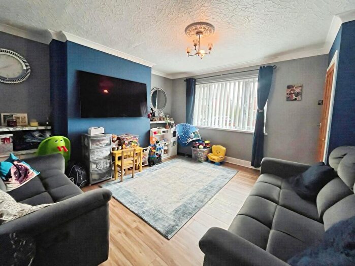 2 Bedroom Semi Detached House For Sale In Ridley Avenue, Wallsend, Tyne And Wear, NE28