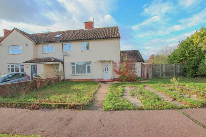 3 Bedroom End Of Terrace House To Rent In Gloucester Avenue, Colchester, CO2