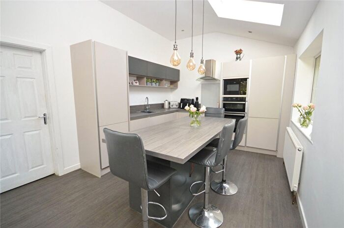 4 Bedroom Detached House For Sale In Adel Vale, Leeds, West Yorkshire, LS16