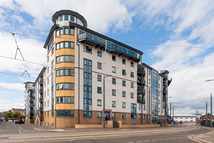 3 Bedroom Flat For Sale In / Ocean Drive, Edinburgh, EH6