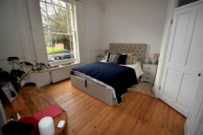 2 Bedroom Flat To Rent In Dacre Park, Lewisham, SE13