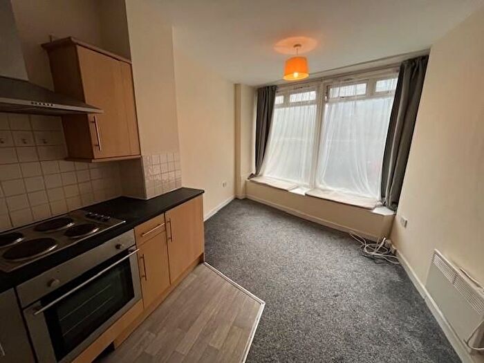 1 Bedroom Flat To Rent In New England Road, Brighton, BN1