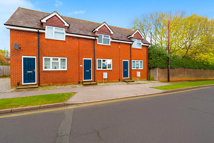 2 Bedroom Terraced House To Rent In Coates Road, Southampton, SO19