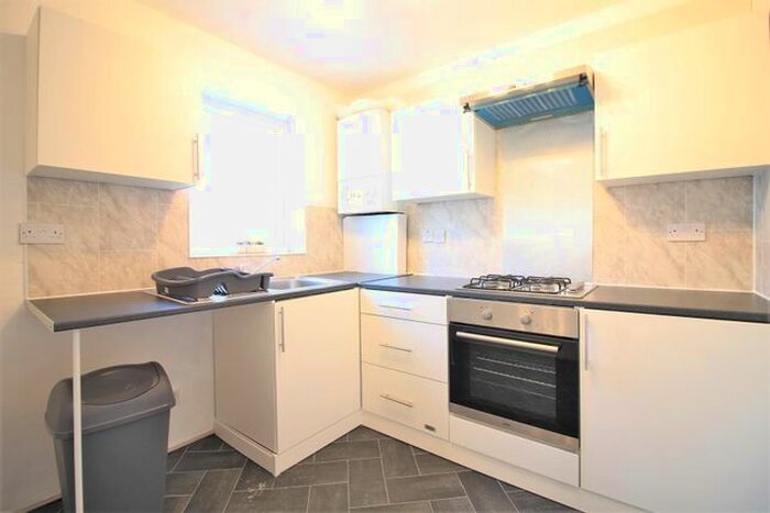 2 Bedroom Flat To Rent In Worton Road, Isleworth, TW7
