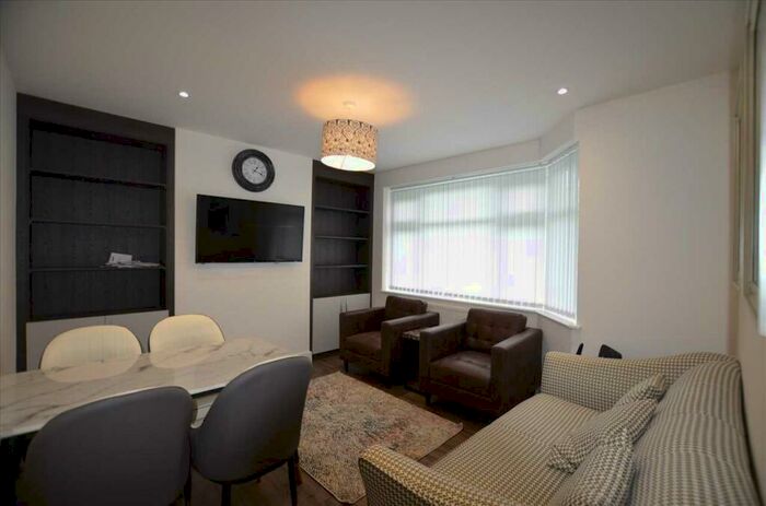 2 Bedroom Apartment To Rent In Albany Court, Blundell Road, Burnt Oak, HA8