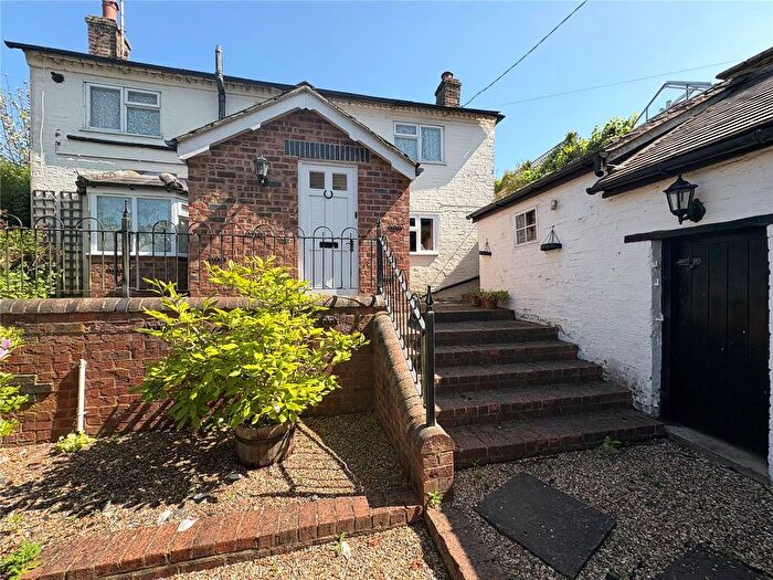 2 Bedroom Detached House For Sale In Main Street, Badby, Northamptonshire, NN11