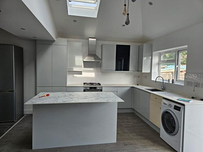 4 Bedroom Terraced House To Rent In Whitton Avenue West, Greenford, Greater London, UB6