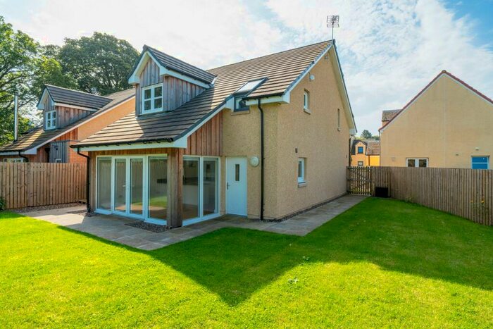 3 Bedroom Link Detached House For Sale In Hospital Mill Steading, Cupar, KY15