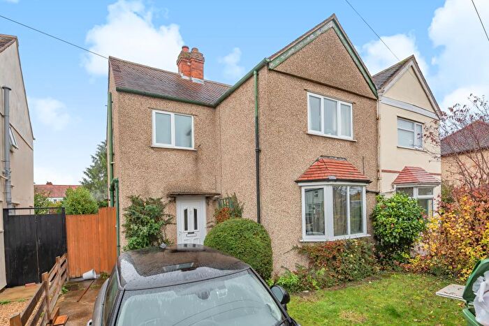 4 Bedroom Semi-Detached House To Rent In Dene Road, Headington, Hmo Ready Sharers, OX3