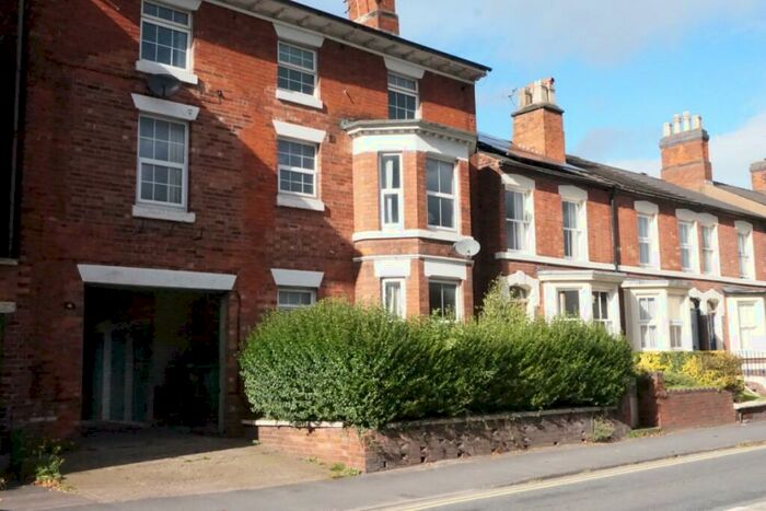 2 Bedroom Flat To Rent In Wolverhampton Road, Stafford, ST17
