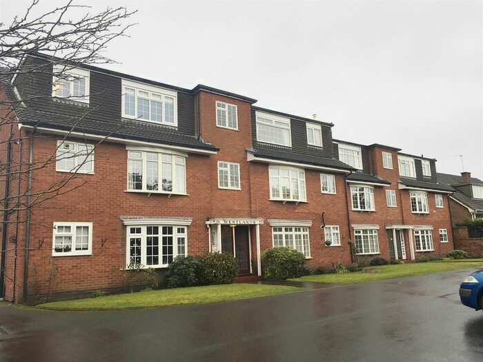 2 Bedroom Flat To Rent In Queens Road, Southport, PR9