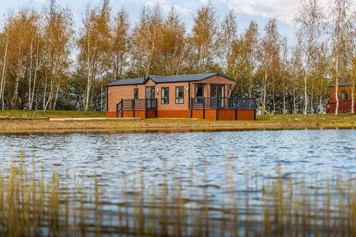 2 Bedroom Character Property For Sale In Swan Lake Country Park, Boston Road, Swineshead, PE20