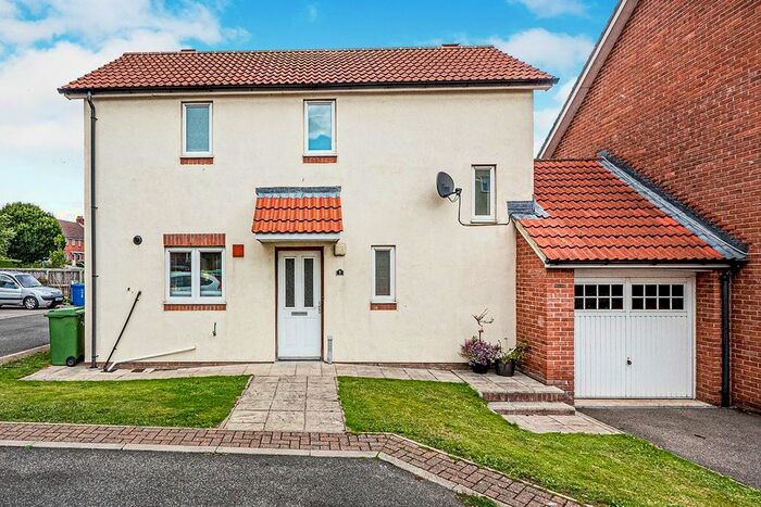 3 Bedroom Detached House To Rent In Ingle Close, Scarborough, North Yorkshire YO12