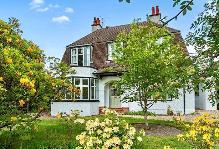 5 Bedroom Detached House For Sale In Linkside West, Hindhead, GU26