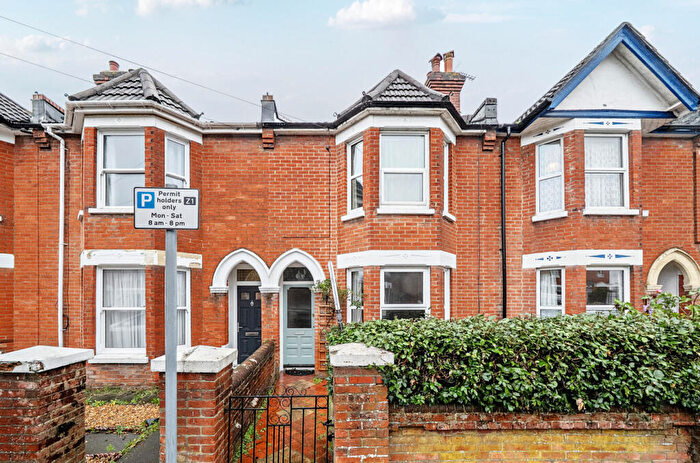 3 Bedroom Terraced House For Sale In Archers Road, Eastleigh, Hampshire, SO50