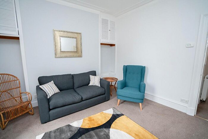 2 Bedroom Flat To Rent In Bedford Road, Kittybrewster, Aberdeen, AB24