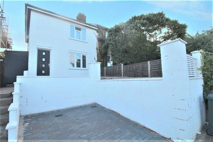 2 Bedroom Semi-Detached House To Rent In Willow Road Dartford, DA1