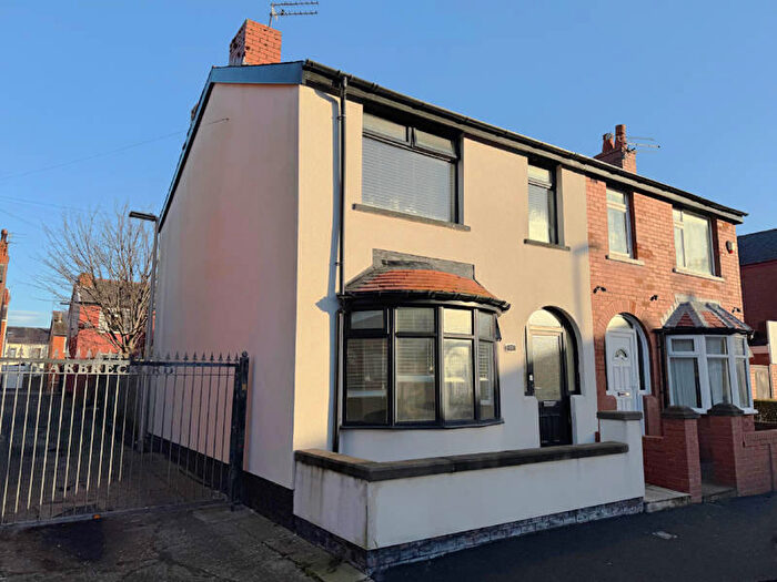 3 Bedroom Semi Detached House For Sale In Larbreck Avenue - Blackpool -, FY3