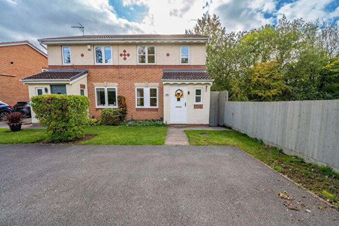 3 Bedroom Semi Detached House For Sale In Malthouse Road, Ilkeston, DE7