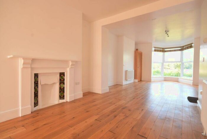 Flat To Rent In Lansdown Terrace, Bideford, EX39