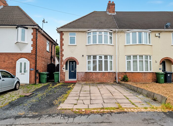 3 Bedroom End Terrace House For Sale In Highfield Road, Kidderminster, Worcestershire, DY10